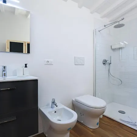 Canto Dei Ciompi 4bdr Apartment