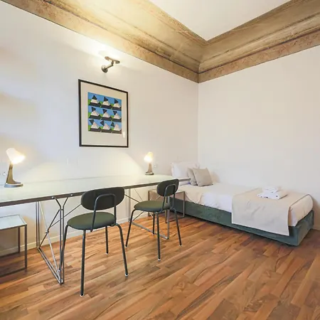 Canto Dei Ciompi 4bdr Apartment