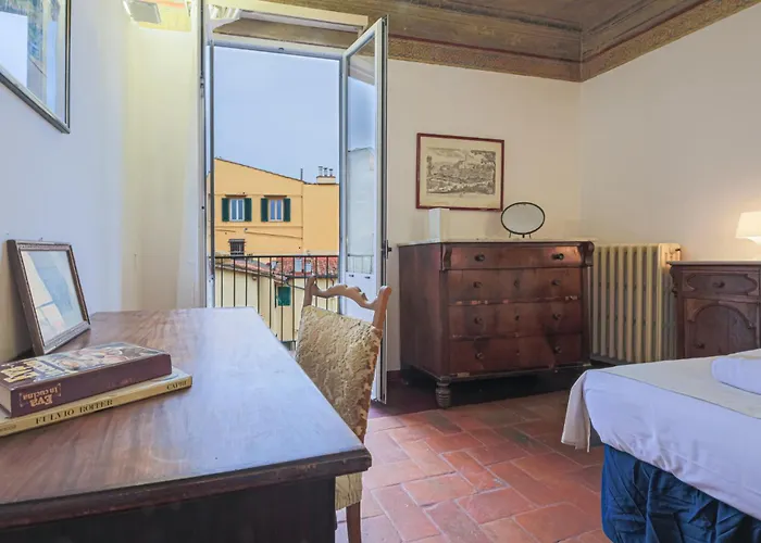Canto Dei Ciompi 4bdr * Florence