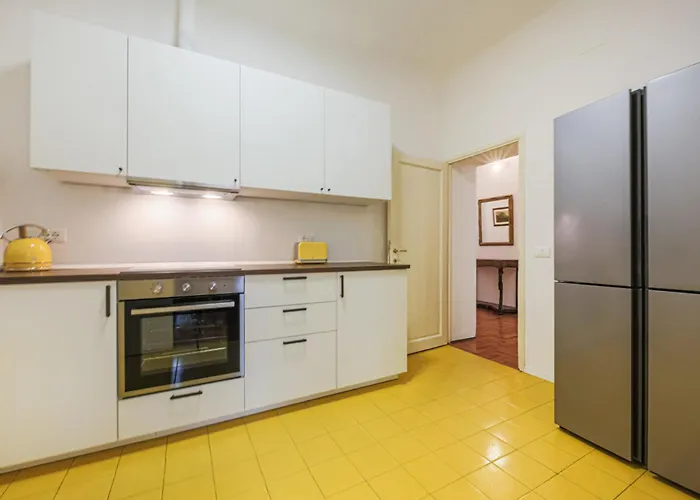 Canto Dei Ciompi 4bdr Appartement Florence