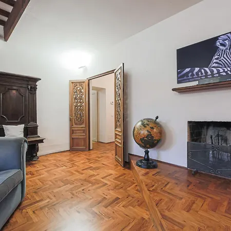 Canto Dei Ciompi 4bdr * Florence