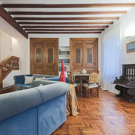 Canto Dei Ciompi 4bdr